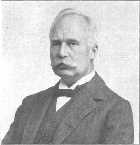德国神经病学家约翰·霍夫曼(Johann Hoffmann)约 1920 年的肖像照